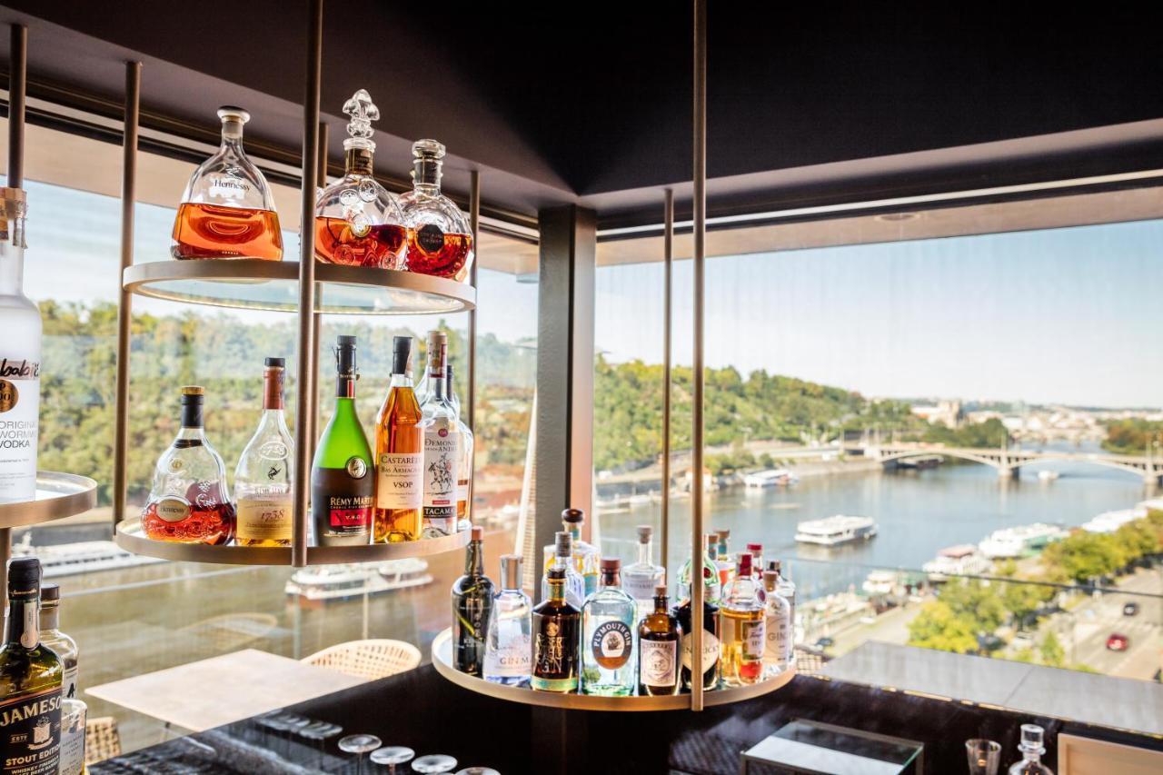 The President Hotel Prague Ngoại thất bức ảnh The bar at the 12th floor