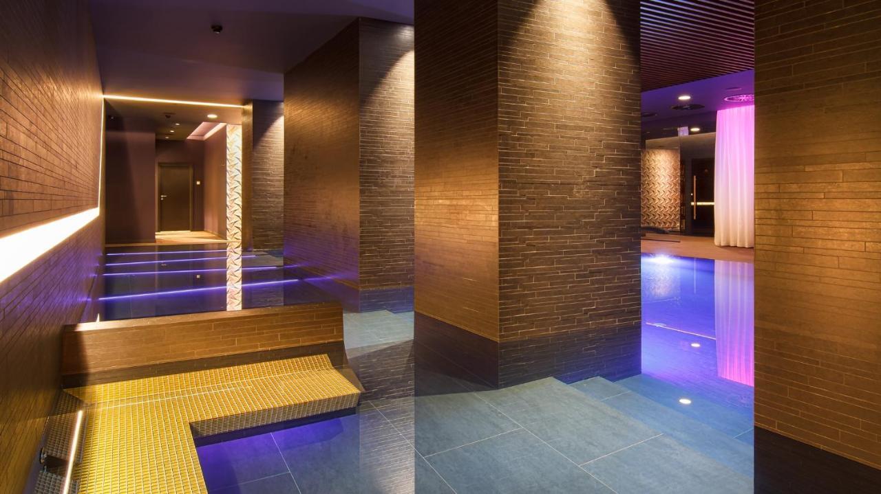 The President Hotel Prague Ngoại thất bức ảnh The spa at the InterContinental Budapest